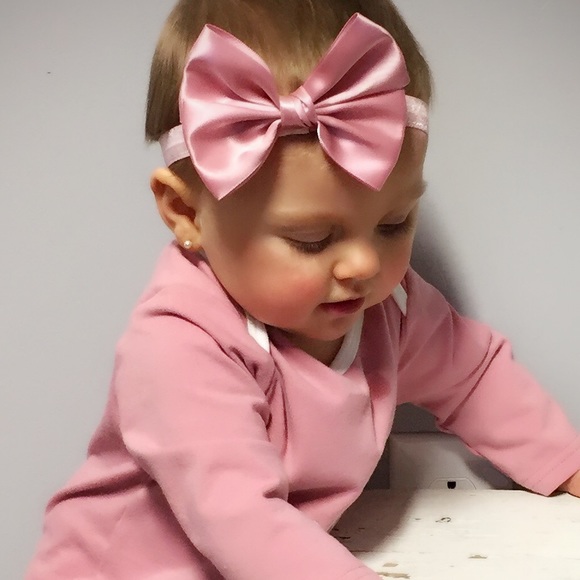 NEW Cute Little Bow Headbands / Various Colors - Picture 2 of 4